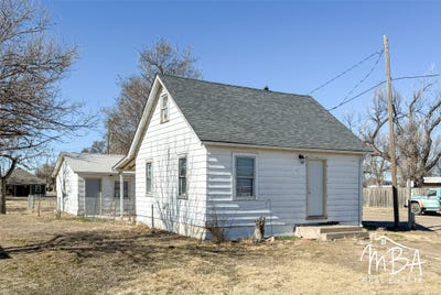/international/us/401-s-kansas-street-lakin-ks-110106039114/