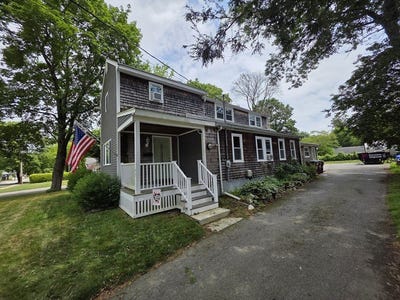 /international/us/57-school-street-middleboro-ma-110100881908/