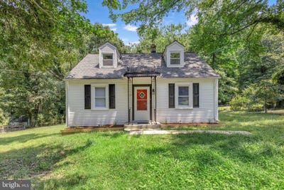 /international/us/5504-edgewood-drive-temple-hills-md-110100563889/