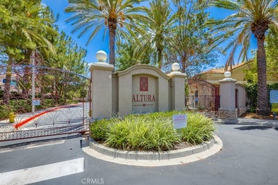 /international/us/376-gullotti-place-placentia-ca-110100428782/