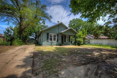/international/us/706-sycamore-street-commerce-tx-110100895105/
