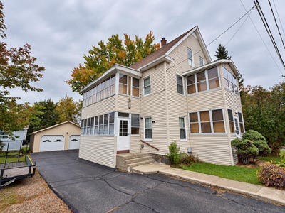 /international/us/653-sullivan-street-berlin-nh-110110374604/