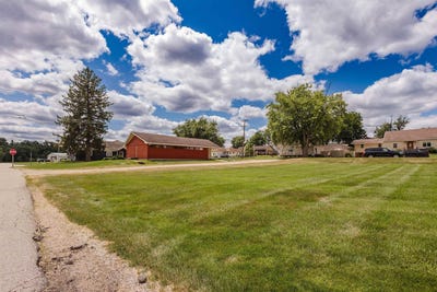 /international/us/506-main-street-hollandale-wi-110110374918/