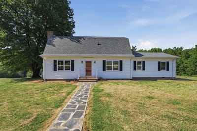 /international/us/3278-sandy-river-burkeville-va-110108937744/