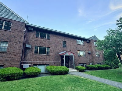 /international/us/23-spencer-rd-boxborough-ma-110108579015/