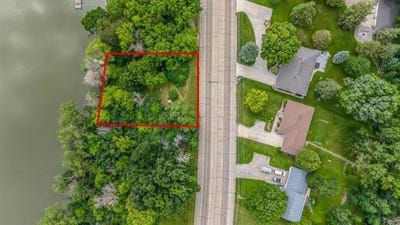 /international/us/3015-e-wisconsin-avenue-appleton-wi-110109861330/