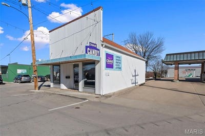 /international/us/115-n-jackson-street-perryville-mo-110105781837/