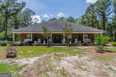 /international/us/5512-newton-road-blackshear-ga-110107927642/