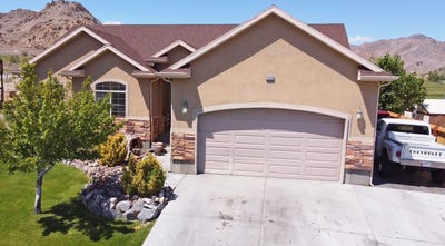 /international/us/2668-tibbets-boulevard-west-wendover-nv-110101116745/