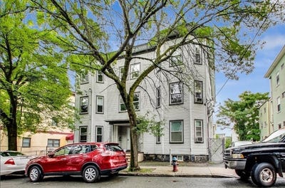 /international/us/109-walnut-st-somerville-ma-110107637753/