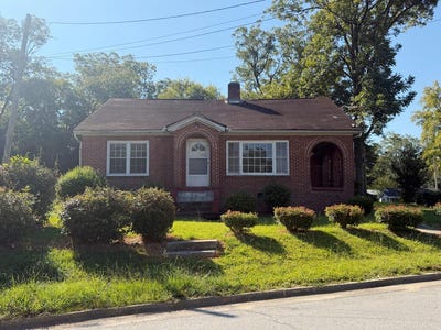 /international/us/802-milwee-greenwood-sc-110119961359/