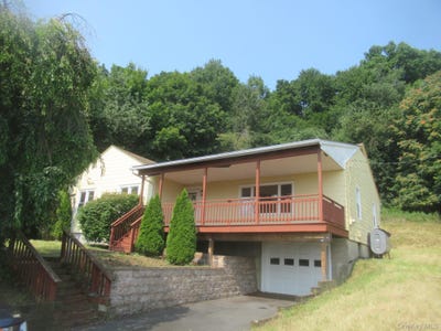 /international/us/33-meadow-avenue-chester-ny-110101982855/