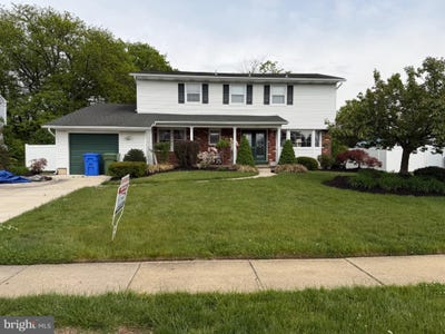/international/us/321-surrey-road-cherry-hill-nj-110107907982/