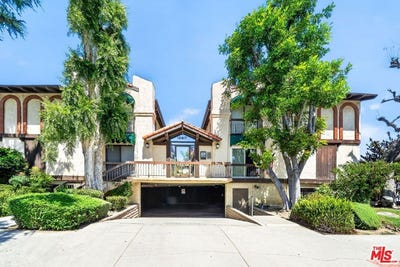 /international/us/10817-whipple-st-toluca-lake-ca-110107205342/