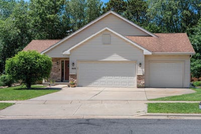 /international/us/1019-21st-street-prairie-du-sac-wi-110108818858/