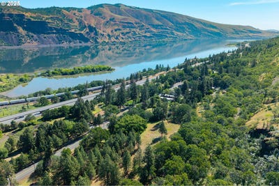 /international/us/hwy-30w-thedalles-or-110107054536/