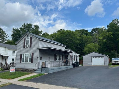 /international/us/8-cottage-street-saint-johnsville-ny-110100982795/