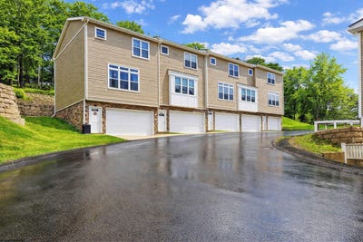 /international/us/108-pasture-lane-morgantown-wv-110107287275/