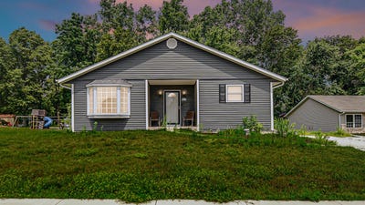 /international/us/2908-watertown-avenue-lake-station-in-110101256401/