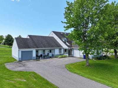 /international/us/11-bowman-road-vergennes-vt-110108537588/