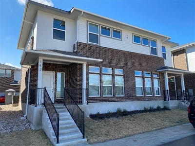 /international/us/605-w-south-st-leander-tx-110108567821/