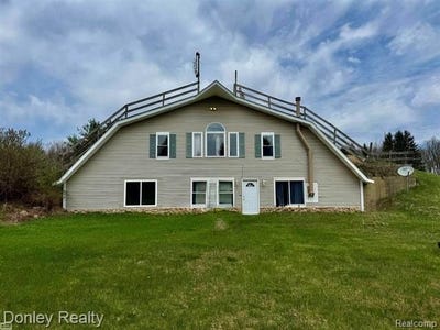 /international/us/7285-mayville-road-koylton-twp-mi-110108016938/