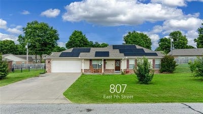 /international/us/807-e-7th-street-grove-ok-110100550275/
