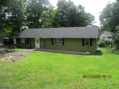 /international/us/4-mohawk-trl-hopatcong-boro-nj-110110229675/