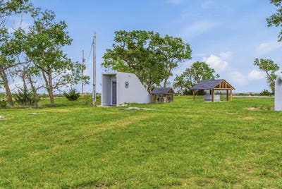/international/us/551-daisy-rd-carlton-ks-110107929097/