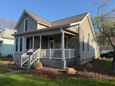 /international/us/502-w-market-st-nappanee-in-110107510548/