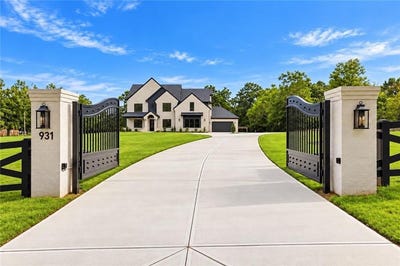 /international/us/931-stewart-road-monroe-ga-110120454704/