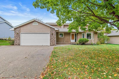 /international/us/7400-w-112th-street-bloomington-mn-110110405493/