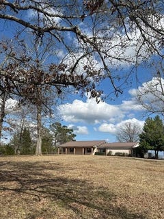 /international/us/91-county-road-485-calhoun-city-ms-110106205501/