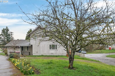 /international/us/410-sw-mill-st-sheridan-or-110107038513/
