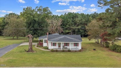/international/us/3267-bay-valley-road-kenly-nc-110120497154/