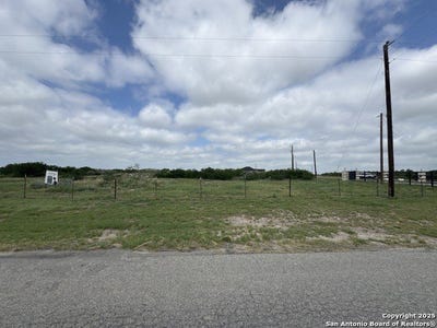 /international/us/21-legend-hills-uvalde-tx-110081761733/?lang=zh-cn