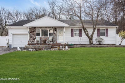 /international/us/619-clairmore-avenue-lanoka-harbor-nj-110106734921/