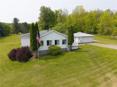 /international/us/3717-worden-road-birdsall-ny-110100055084/