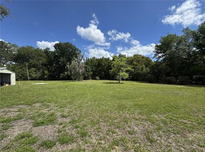 /international/us/65-howard-street-umatilla-fl-110107572538/