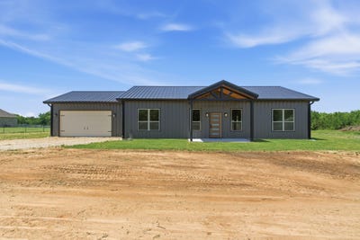 /international/us/2501-cowley-road-whitt-tx-110107745470/