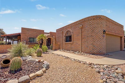 /international/us/967-w-vuelta-del-yaba-green-valley-az-110119649962/