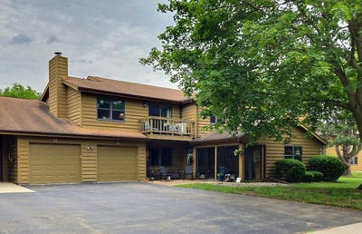 /international/us/940-babcock-street-neenah-wi-110109039131/