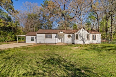/international/us/1828-maple-ave-florence-al-110105037021/