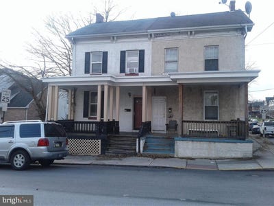 /international/us/28-n-5th-avenue-coatesville-pa-110108637210/