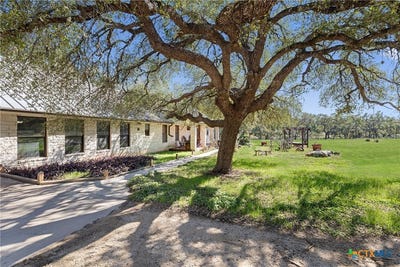 /international/us/7312-ranch-road-12-san-marcos-tx-110101393143/