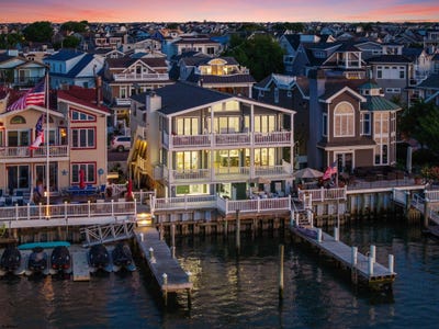 /international/us/195-w-17th-street-ocean-city-nj-110109193836/