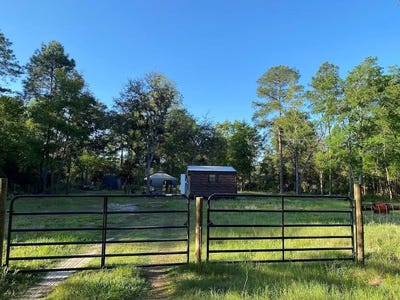 /international/us/117-doby-road-florahome-fl-110101257023/?lang=fr