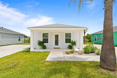 /international/us/250-oasis-cir-rockport-tx-110100689770/