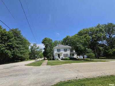 /international/us/26-nw-3rd-street-galva-il-110108477126/
