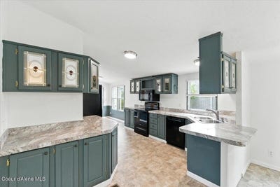 /international/us/2189-w-yorkshire-ave-coeur-d-alene-id-110106534108/